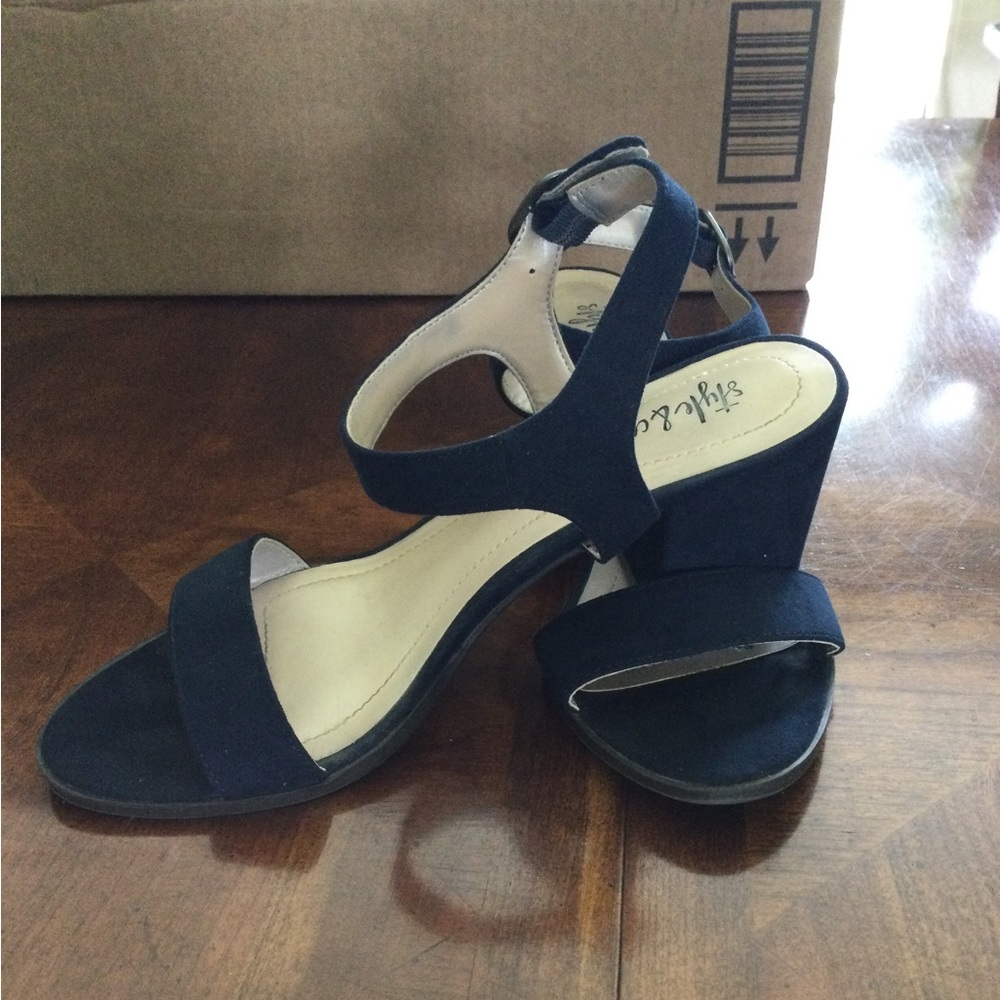 Style & Co Navy Blue Suede Pumps Size 6M